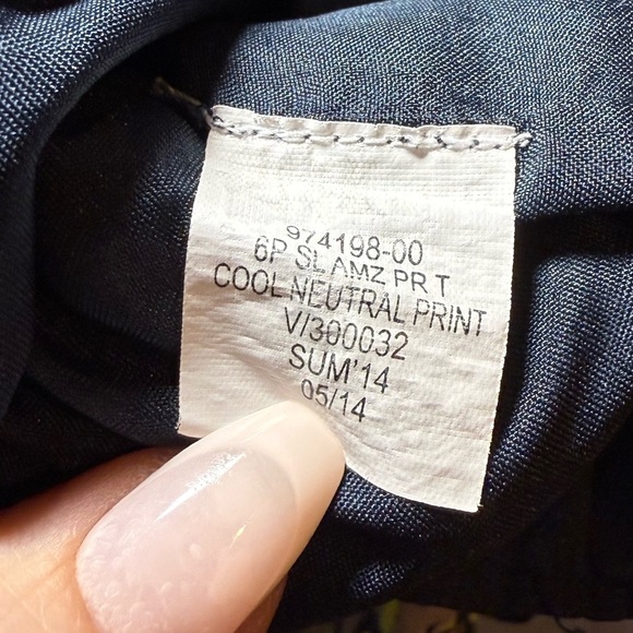 Banana Republic Black and Yellow Tank Top Blouse, large - Picture 4 of 5